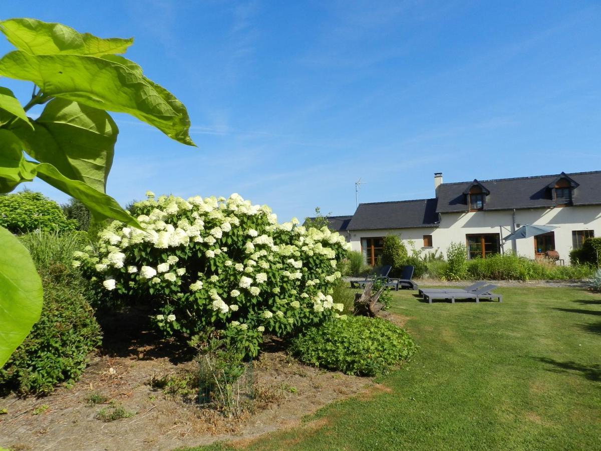 Gite La Grenouillere Esqueheries ภายนอก รูปภาพ