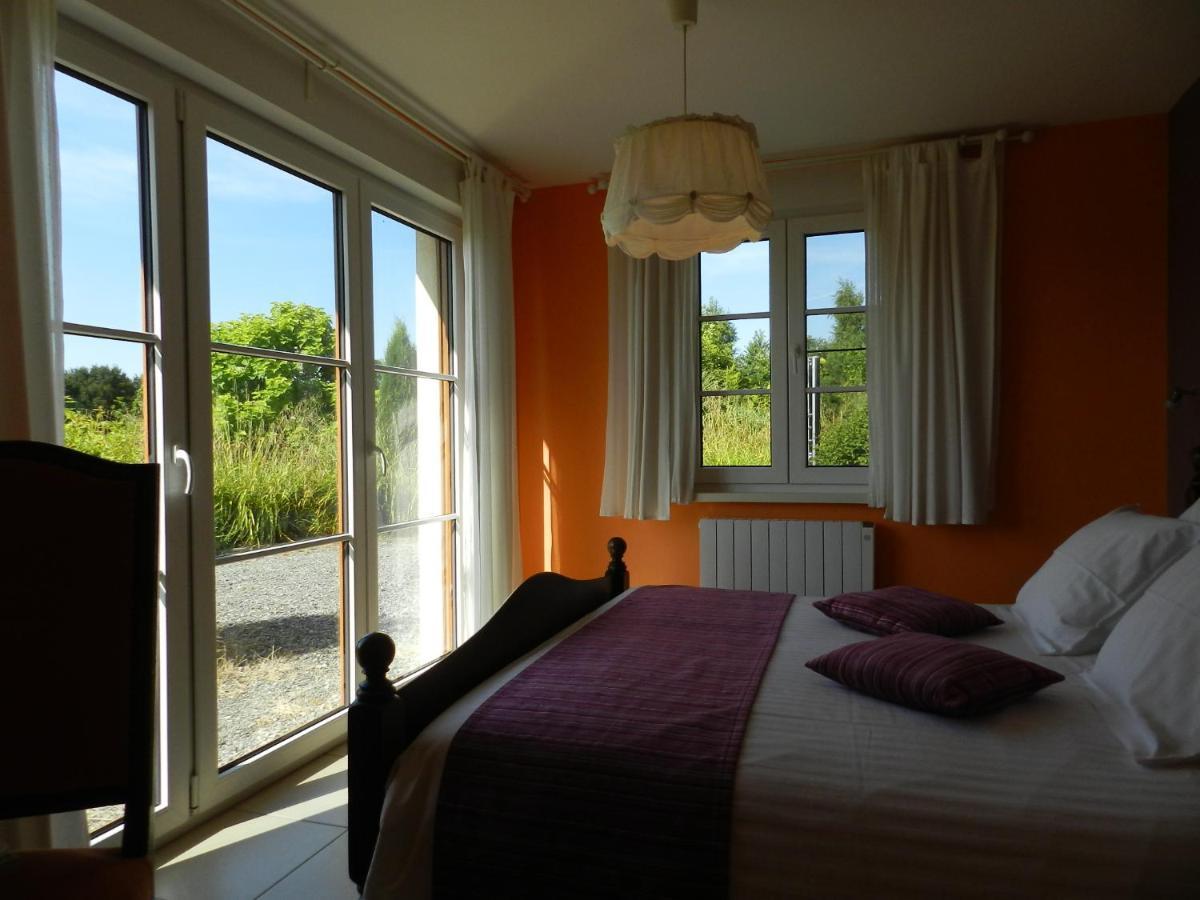 Gite La Grenouillere Esqueheries ภายนอก รูปภาพ