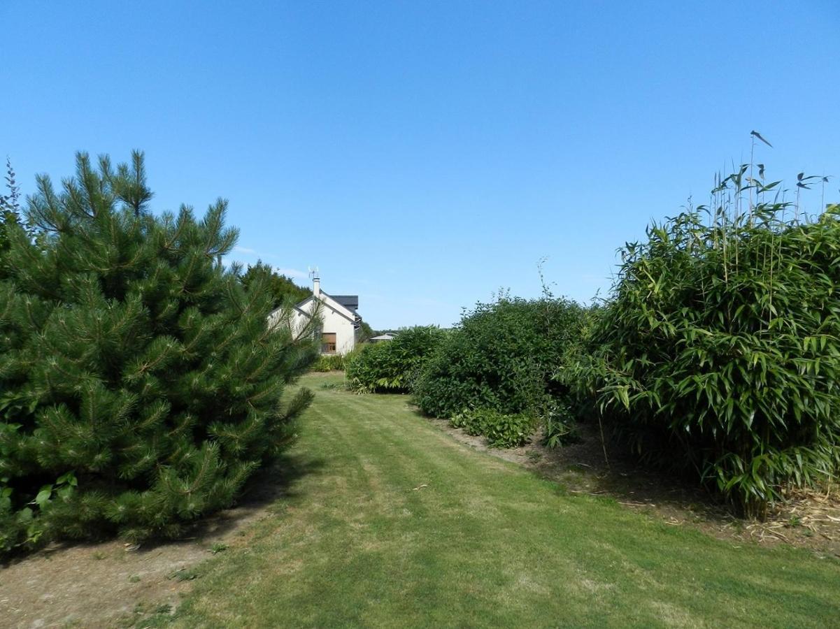 Gite La Grenouillere Esqueheries ภายนอก รูปภาพ